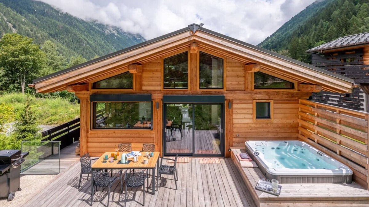 Le Lavancher Ski Chalet | Chalet 7 Summits - Magnificent Modern Chalet with Jacuzzi - Swimming Pool - Sauna