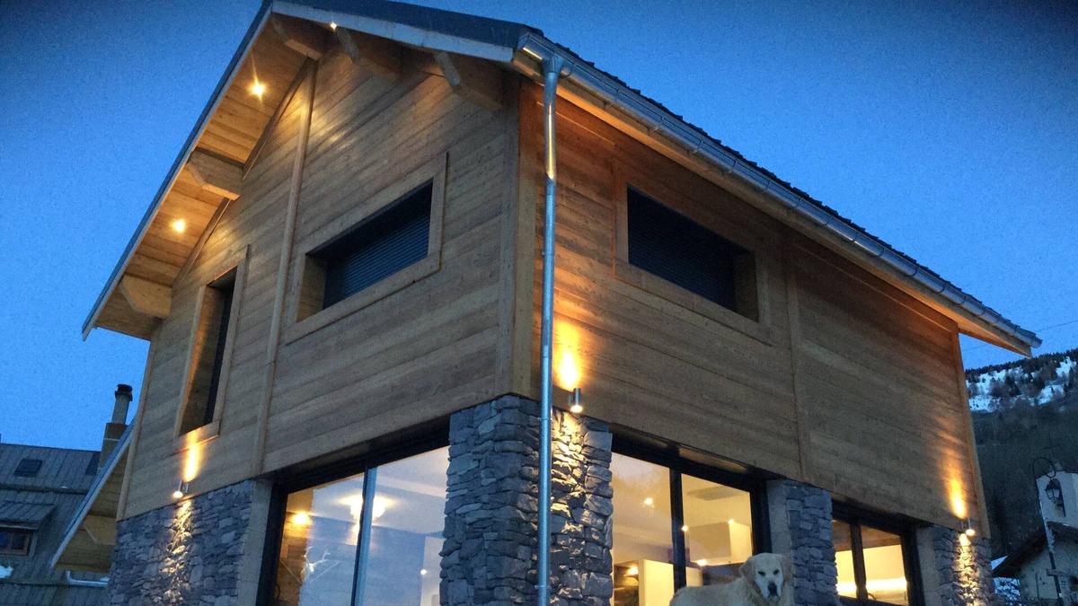 Valloire Ski Chalet | CHALET A VALLOIRE 4* any comfort 12 people