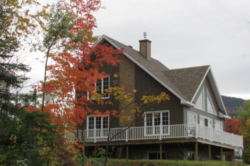 L'Anse-Saint-Jean Ski Chalet | Chalet Alpin