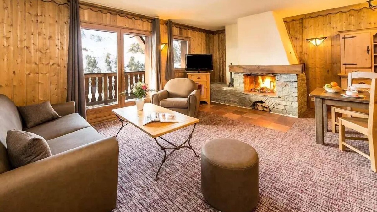 Arc-2000 Apartment | Chalet Altitude - Arc 2000* - 7 Room Apartment 12 People
