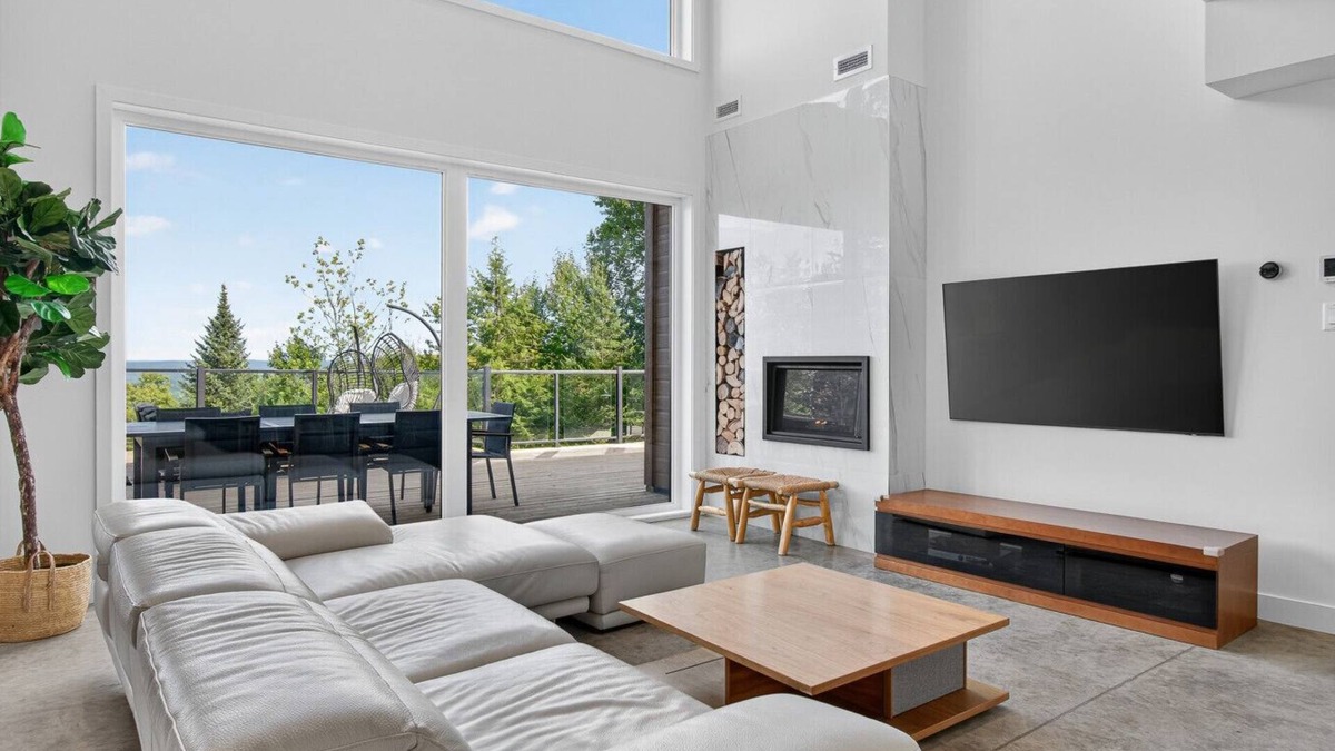 La Conception House | Chalet Assiniboine in Bel Air