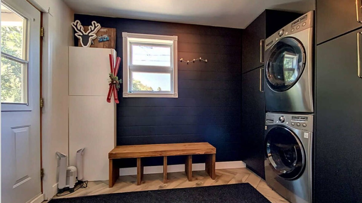 L'Anse-Saint-Jean Ski Chalet | Chalet at the foot of Mont-Édouard -ski in, ski out