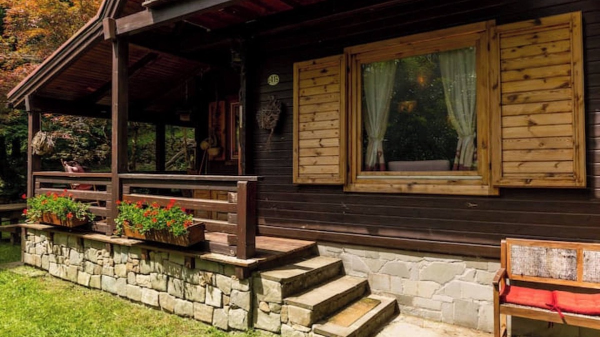 Cutigliano Ski Chalet | Chalet 'Casina Di Fata Mirtilla' with Mountain View, Private Terrace and Wi-Fi