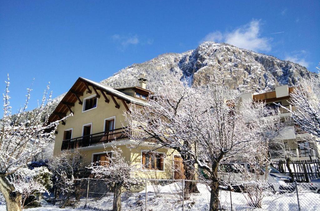 Briancon Ski Chalet | Chalet chaleureux a Briancon avec sauna