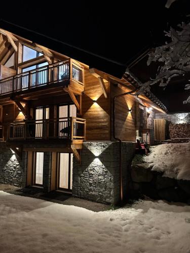 Les Allues Ski Chalet | Chalet Chaumière