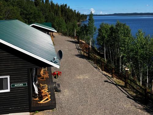 Riviere-Mistassini Ski Chalet | Chalet Chouette Épervière