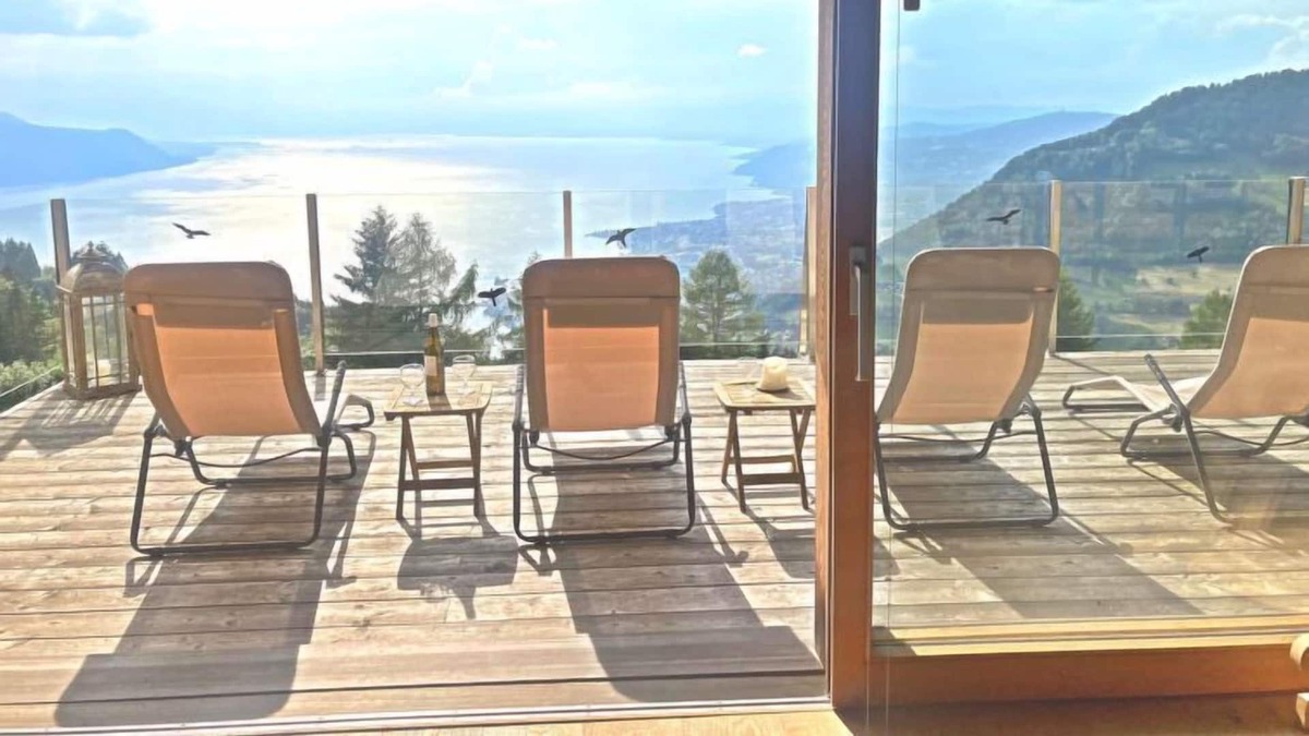 Caux House | Chalet Coin de Paradis by Interhome