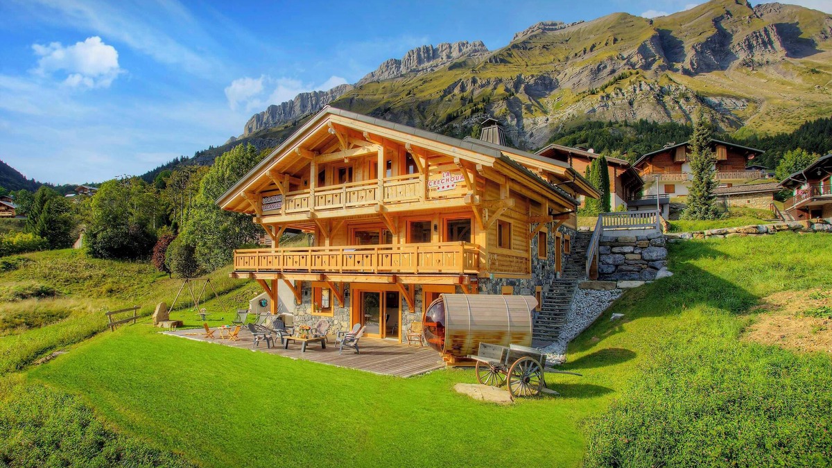 La Giettaz Ski Chalet | Chalet Crechoua - alpine home in Megève for 14, spa & slopes - OVO Network