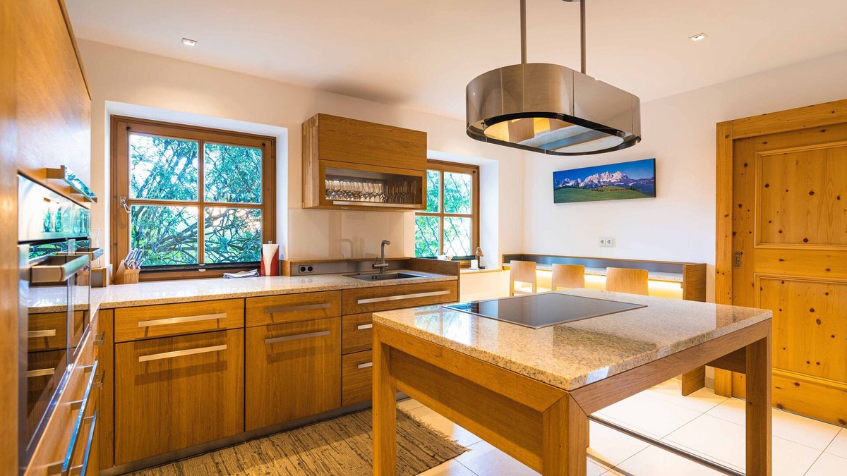 Zell am See Ski Chalet | Chalet Crown of the Alps