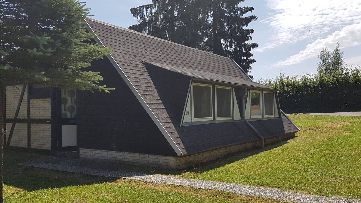 Ferienhausgebiet Hillenseifen House | Chalet in Gerolstein forest holiday park