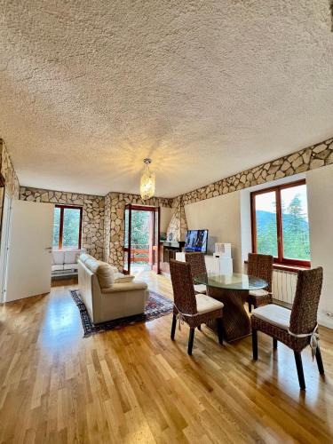 Tagliacozzo Apartment | Chalet Del Bosco - Piccola Svizzera