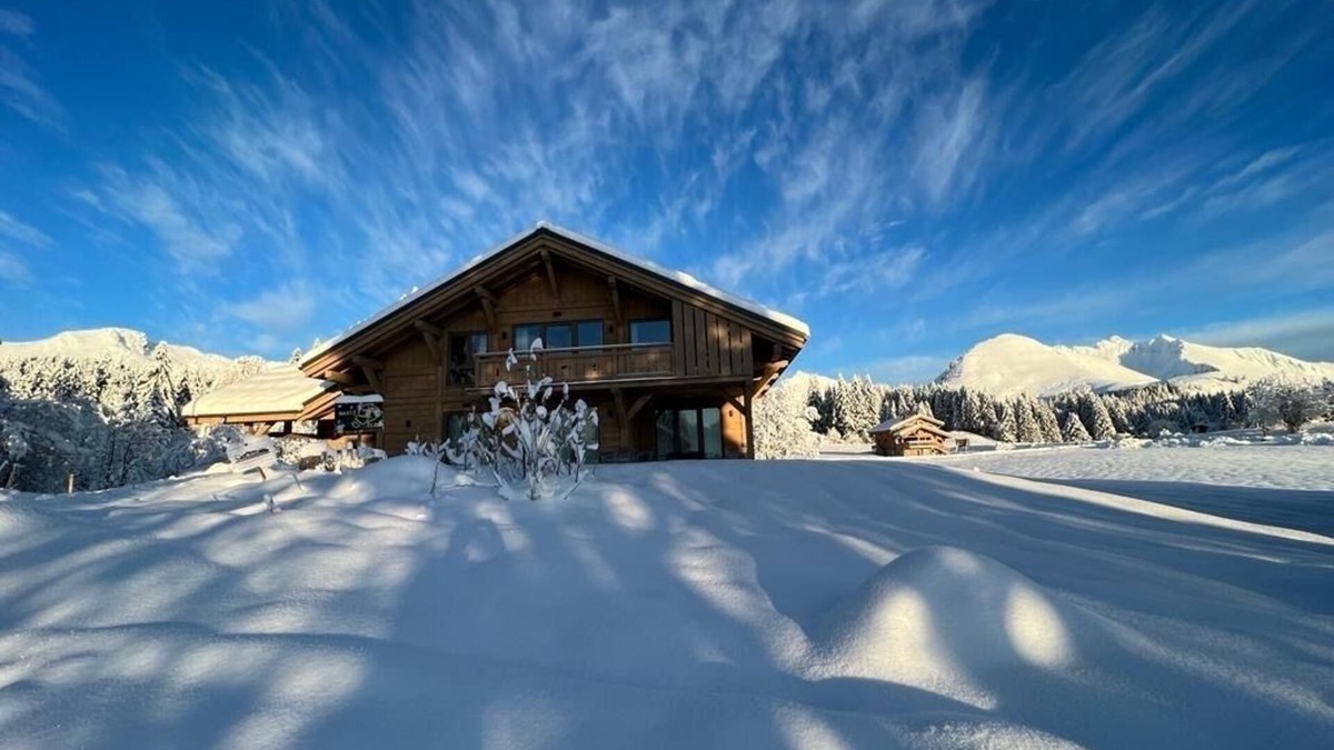 Le Praz de Lys Ski Chalet | Chalet Familial vue Mont Blanc à 100m des Pistes de ski