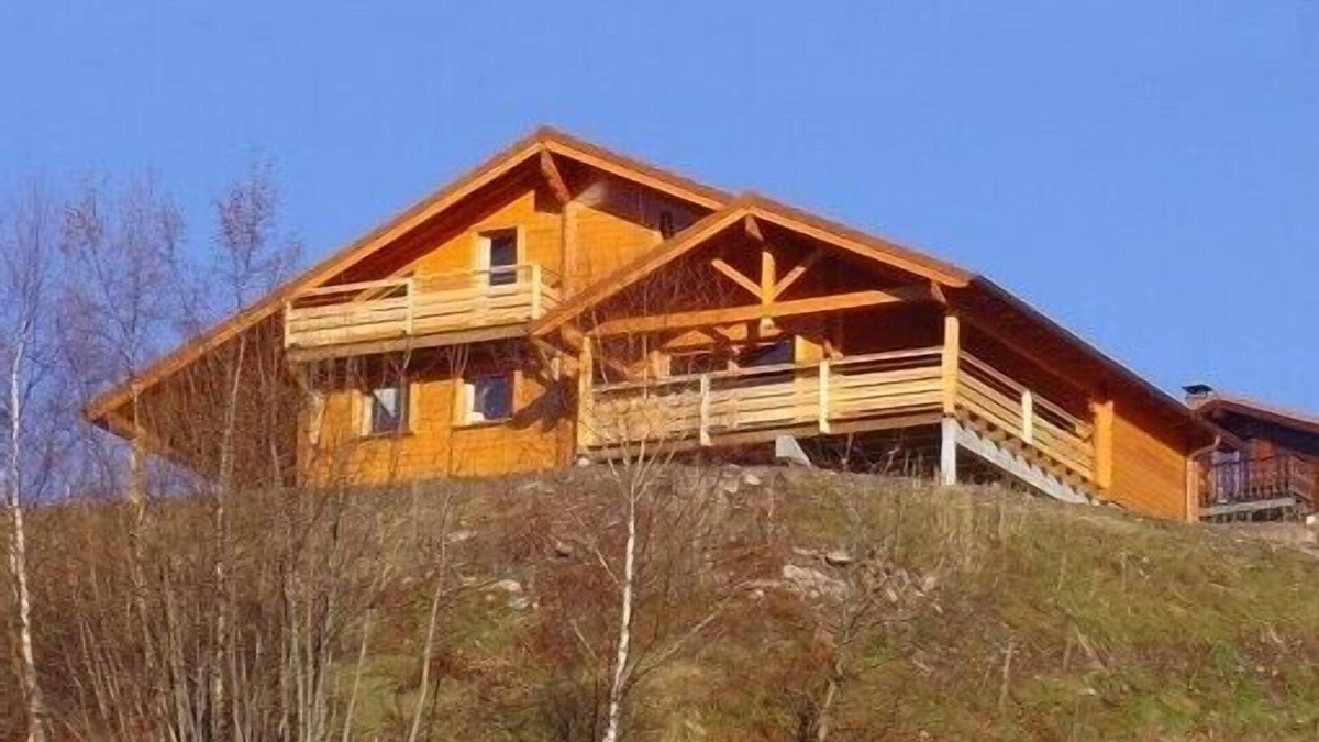 Saint-Maurice-sur-Moselle Ski Chalet | Chalet for 10-12 persons. Luxurious. Week, week-end. Sauna and Jacuzzi