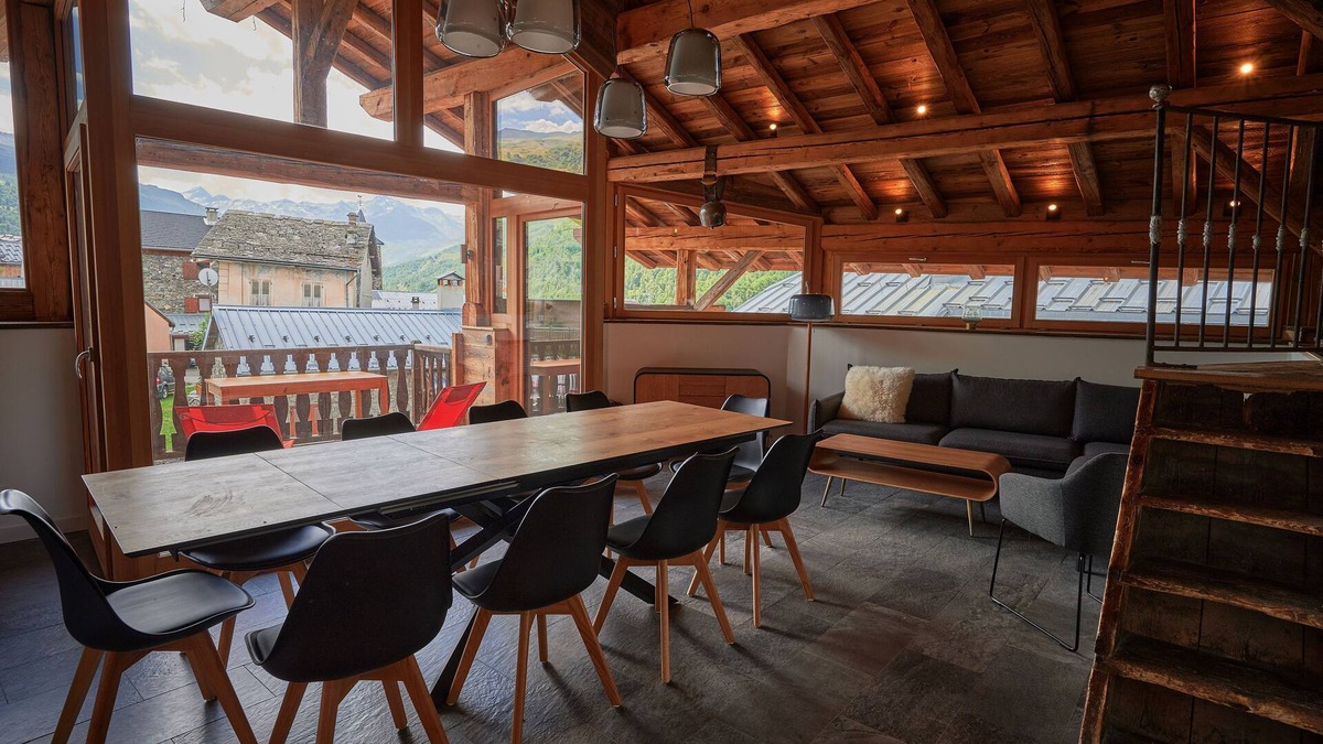 Saint-Marcel Ski Chalet | Chalet Saint Louis Peclet, luxury in the heart of the 3 Valleys