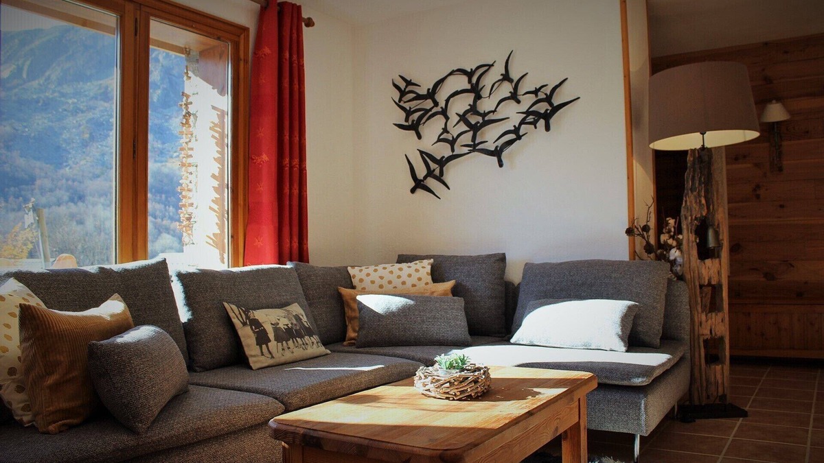 Saint-Marcel Apartment | Chalet Chocolat chaud 4 rooms - 90m², sleeps 7 in the heart of Belleville