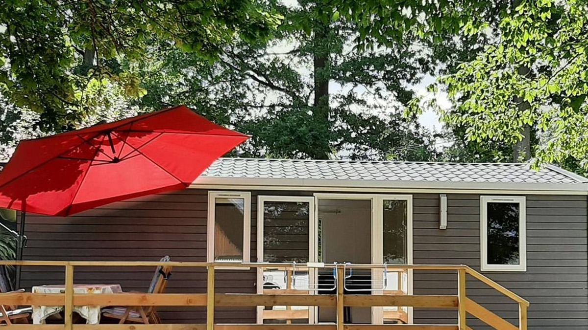 Mittelhof Apartment | Chalet Fuchs - Camping im Eichenwald