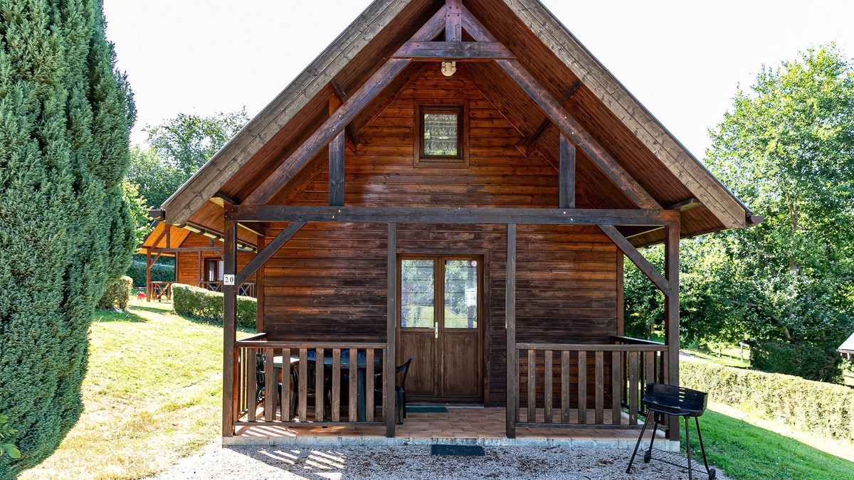 Auquainville House | chalet-gîte 6 pers. Normandy Heated swimming pool from mid-May to September