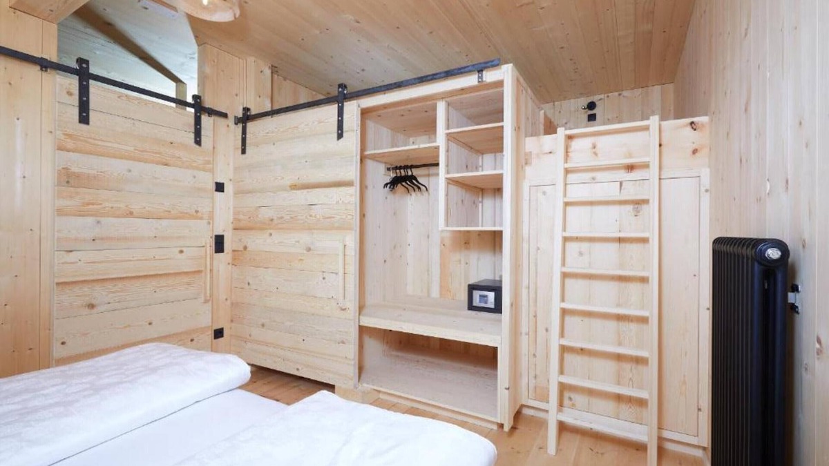 San Martino Apartment | Chalet 'Groudo Michl 3' with Mountain View, Shared Terrace and Wi-Fi
