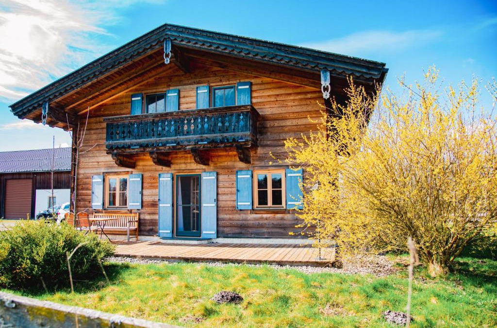 Ostermiething Ski Chalet | Chalet im Grünen in Seenähe