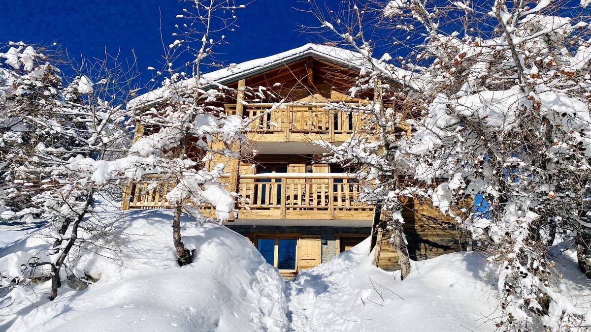 Vex Ski Chalet | Chalet in 4 Vallées with Ski-In Access