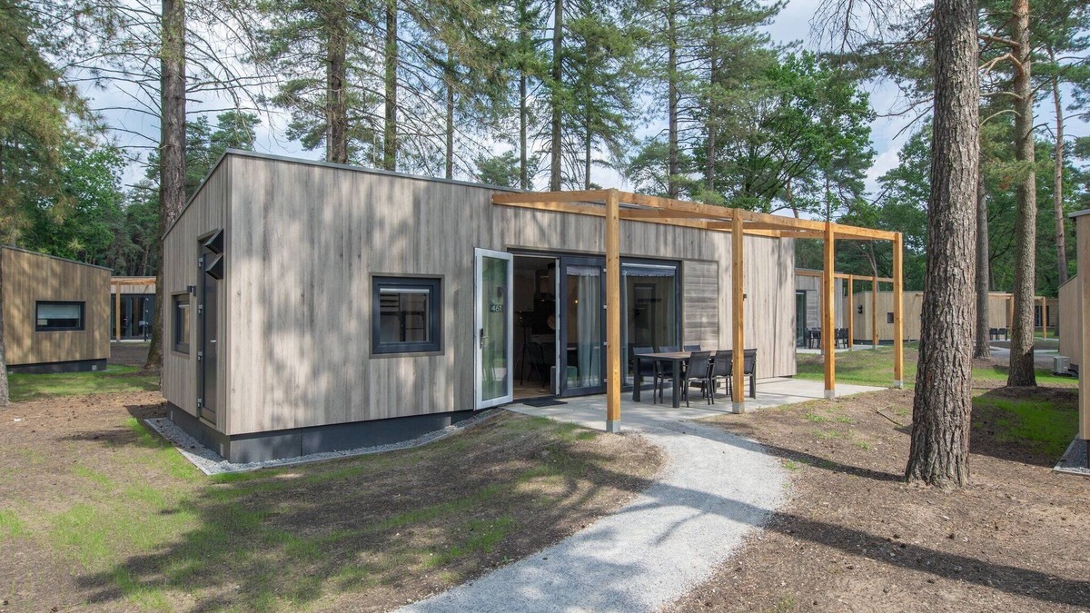 Municipality of Geldrop-Mierlo Ski Chalet | Chalet in Eindhoven near Green Forests