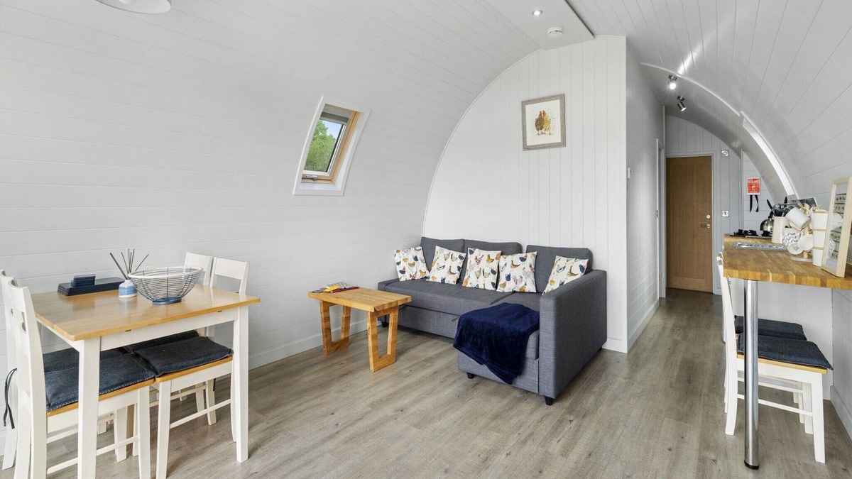 Hertford Cottage | Chalet in Hertford with Lakeview Hot Tub