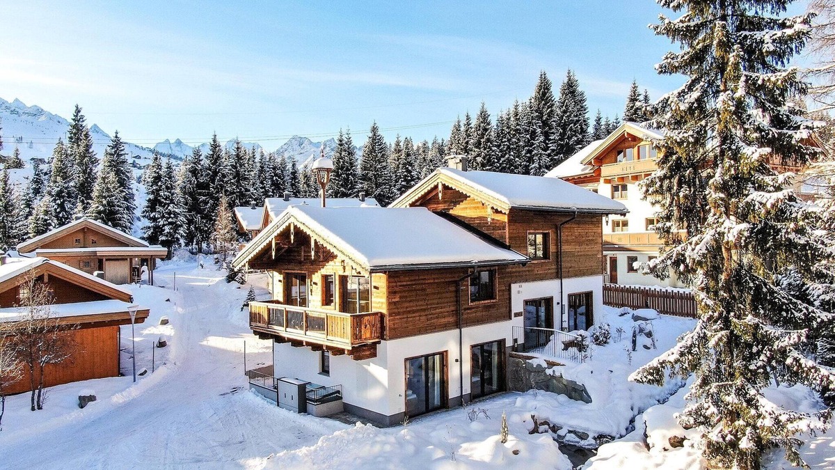 Konigsleiten Ski Chalet | Chalet in Königsleiten near Ski Lift Zillertal