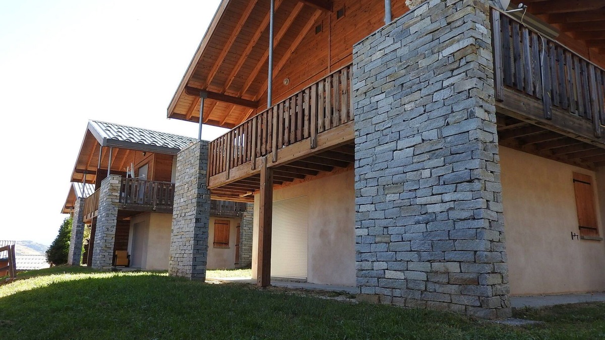 Villarodin-Bourget Ski Chalet | Chalet in La Norma near Ski Lifts