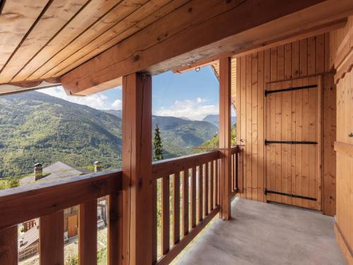 Great Alpine Road House | Chalet in Montagny near Ski Slopes