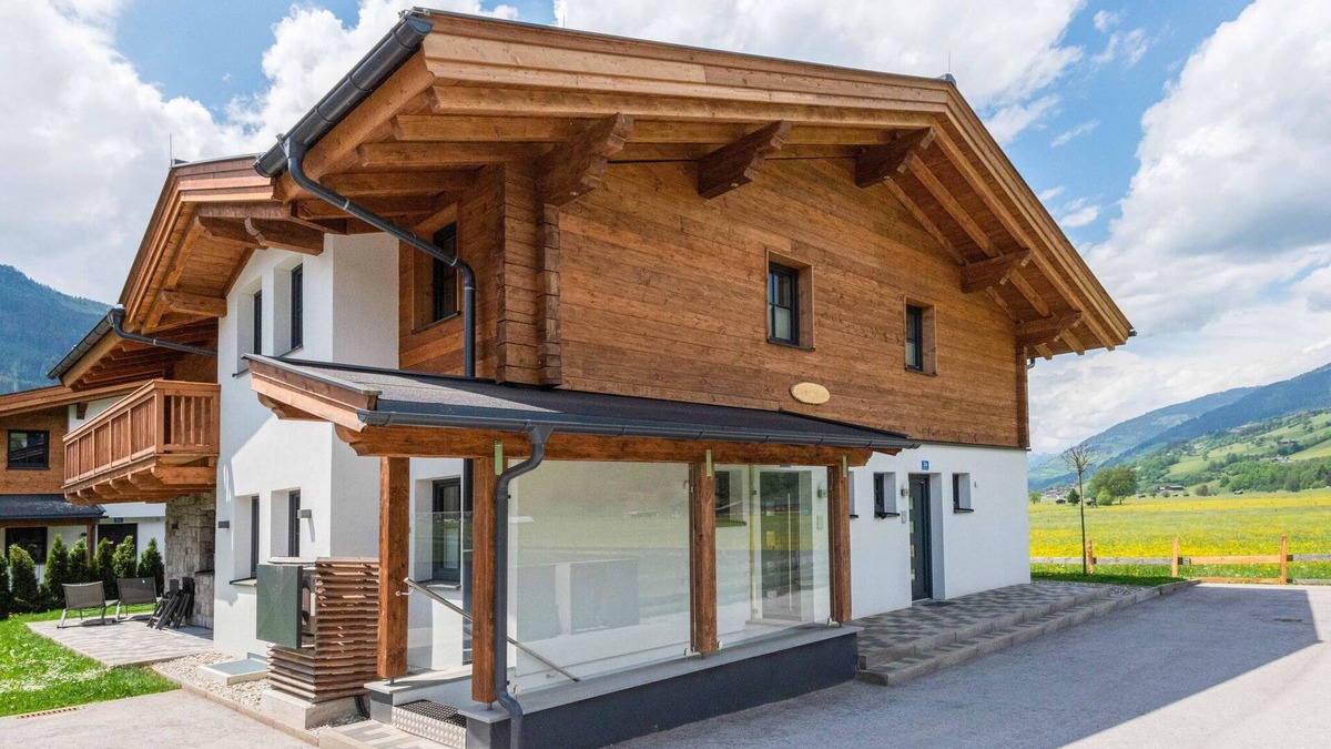 Lengdorf House | Chalet in Niedernsill near Ski Slopes