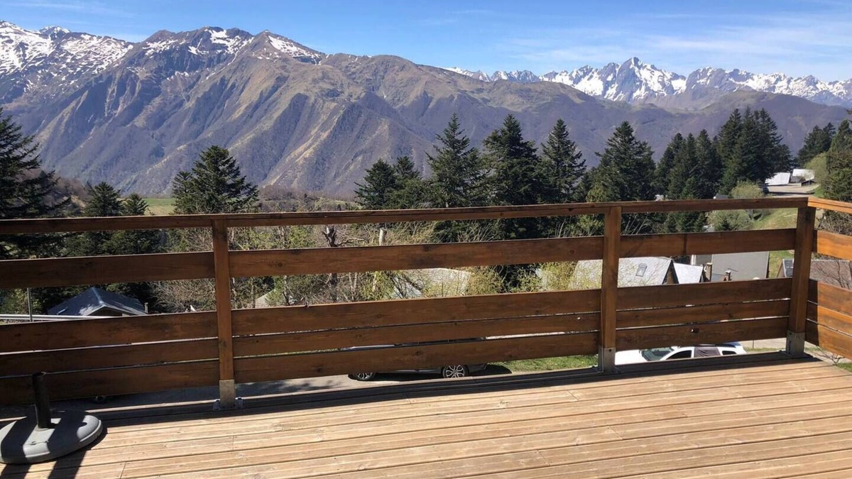 Ustou Ski Chalet | Chalet in the heart of the guzet neige resort with panoramic view