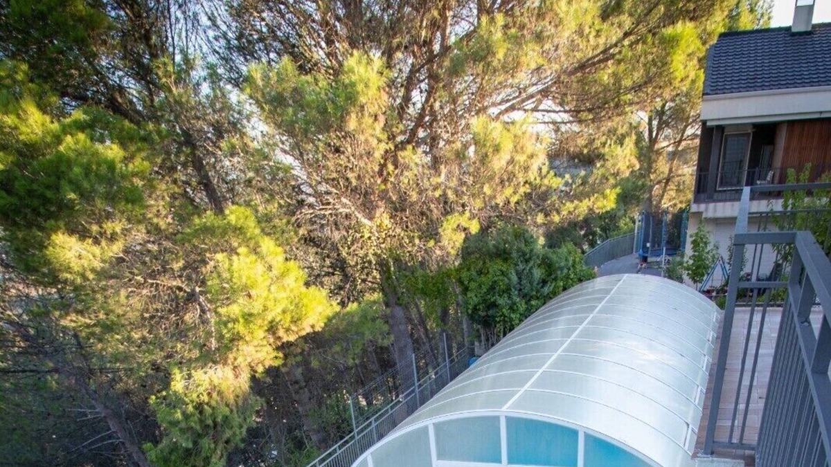 Guadalajara Ski Chalet | Chalet Independiente con Salón de Juegos y Jacuzzi