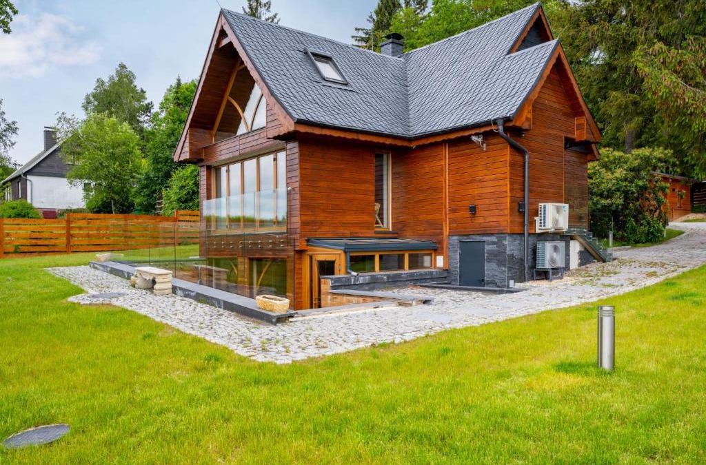 Oybin Ski Chalet | Chalet Jeschkenpanorama by Interhome