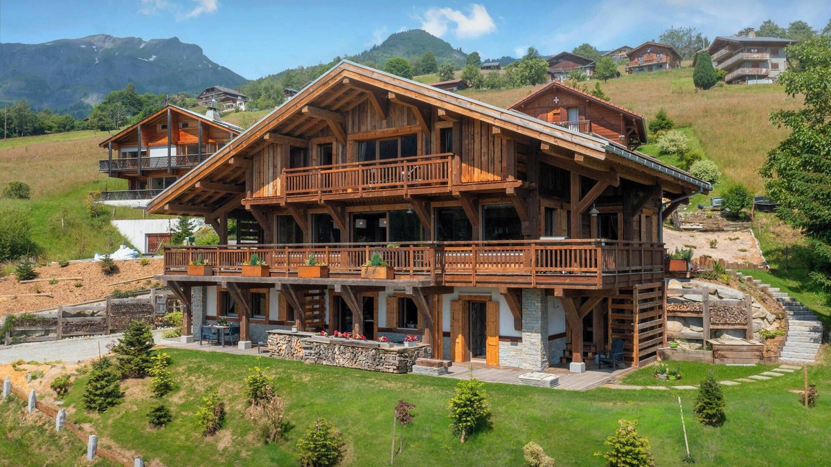 Cordon Ski Chalet | Chalet K1027 - mountain stay 14p spa and Mont Blanc views - OVO Network