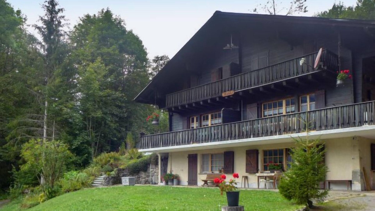 Vers L'Eglise Apartment | Chalet L'Aube by Interhome