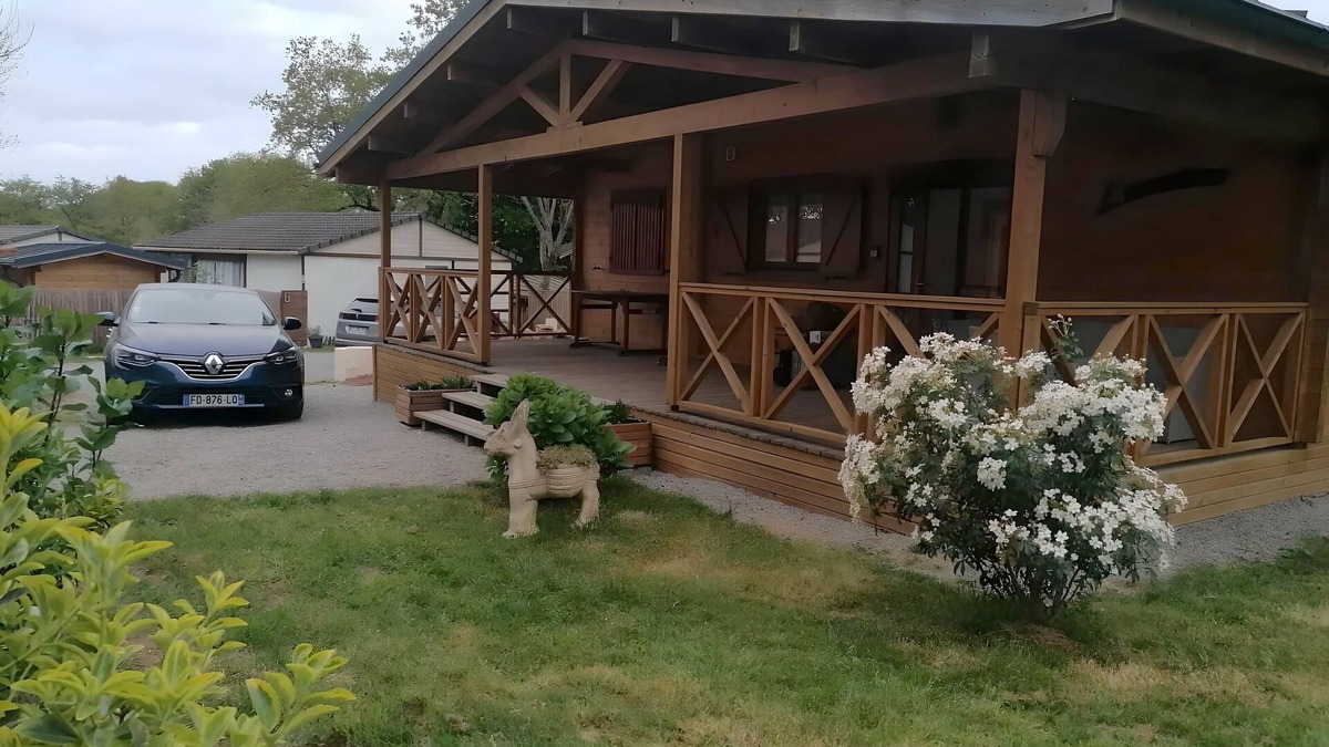 Sulniac Ski Chalet | CHALET L'AVENTURE 14km from VANNES