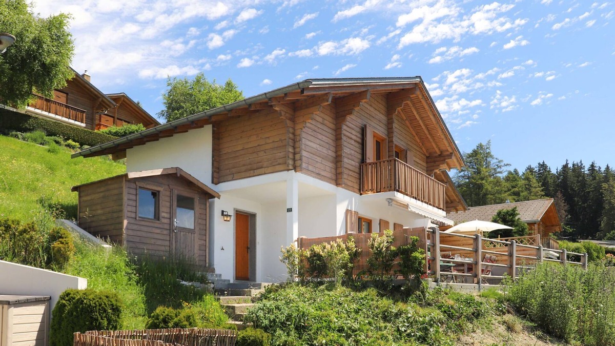 Lens House | Chalet La Délège by Interhome