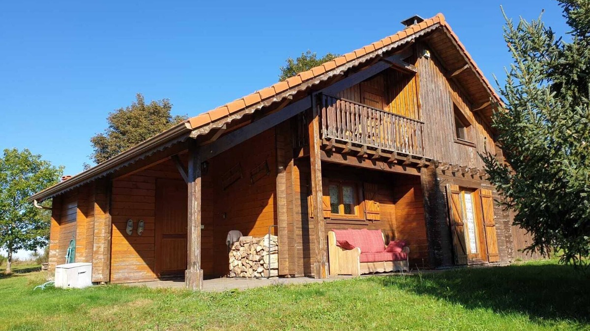 Champdray Ski Chalet | Chalet "La Palette" with Wifi in nature on a plot of 11 ares