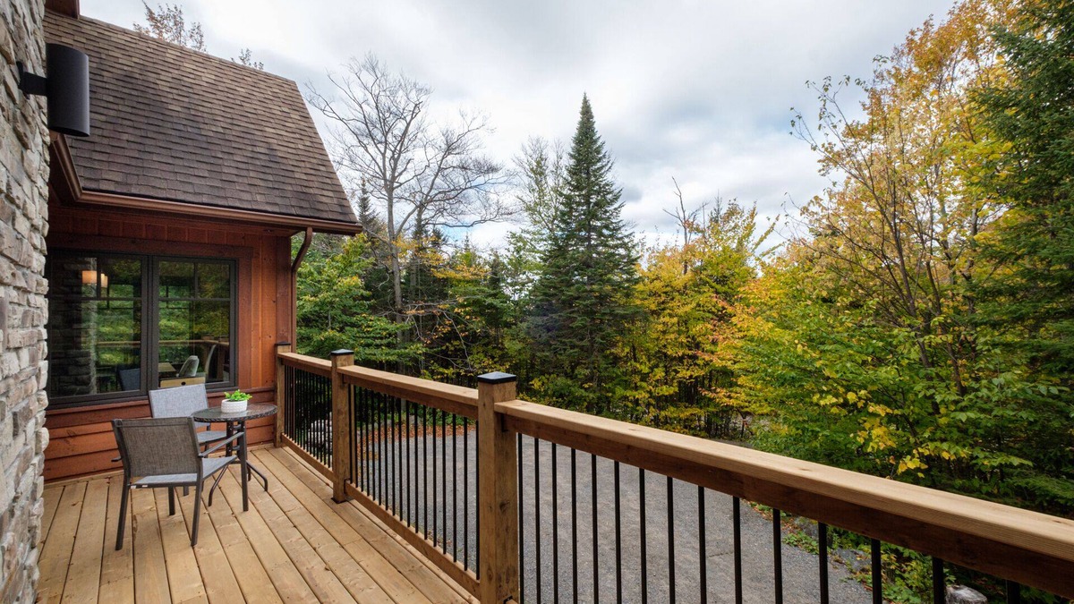 Saint-Faustin-Lac-Carre Ski Chalet | Chalet Le Mont-Blanc