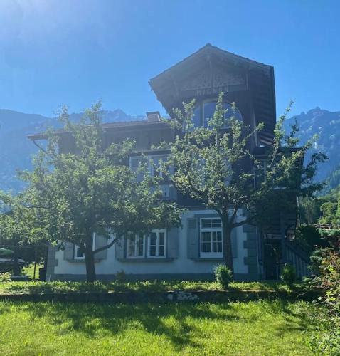 Boenigen Apartment | Chalet Mignon - your vacation oasis at Lake Brienz