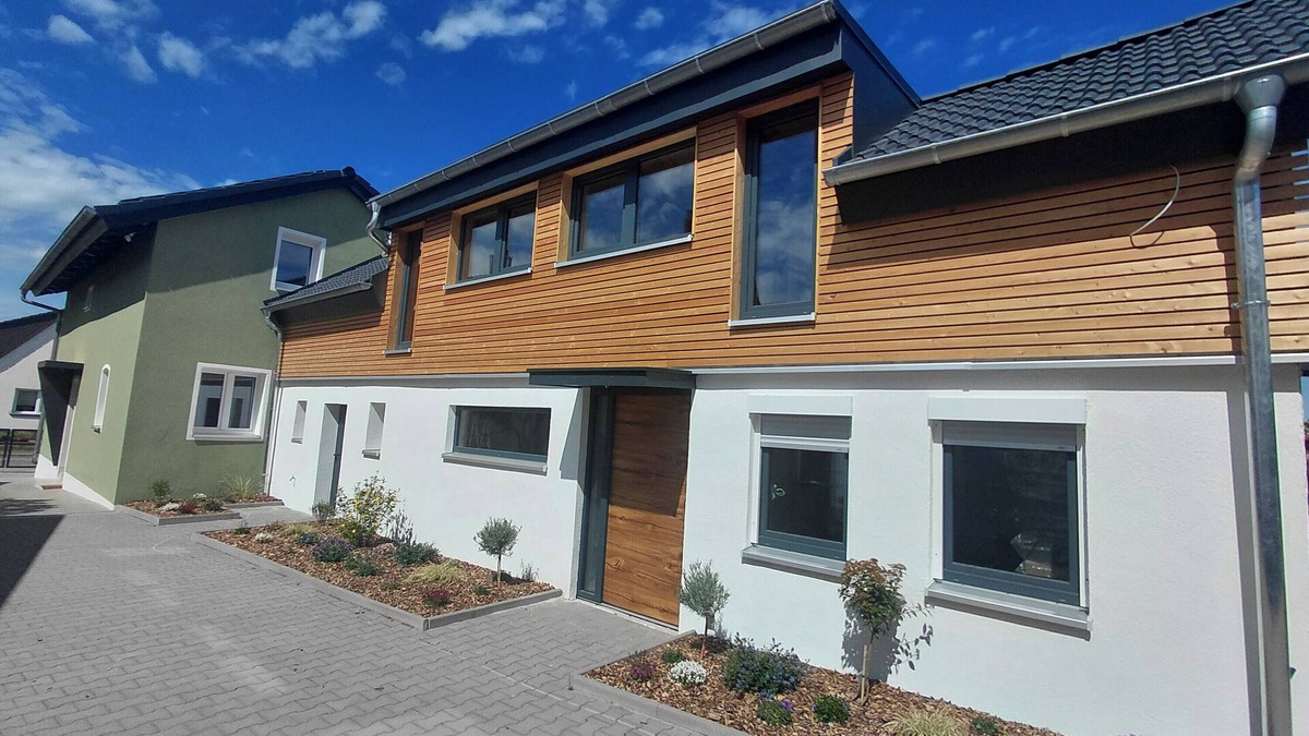 Breitenguessbach Ski Chalet | Chalet 'Milena' with Shared Terrace, Shared Garden and Wi-Fi