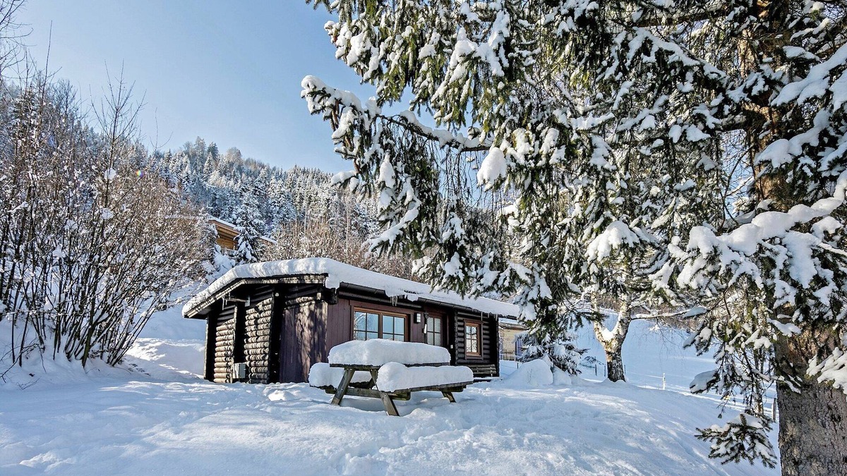 Woergl Ski Chalet | Chalet near Ski slopes in Worgl
