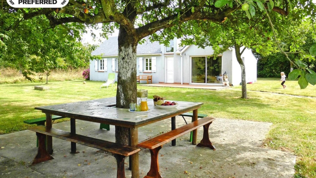 Ceaux House | Chalet near Mont St. Michel & Nature Trails