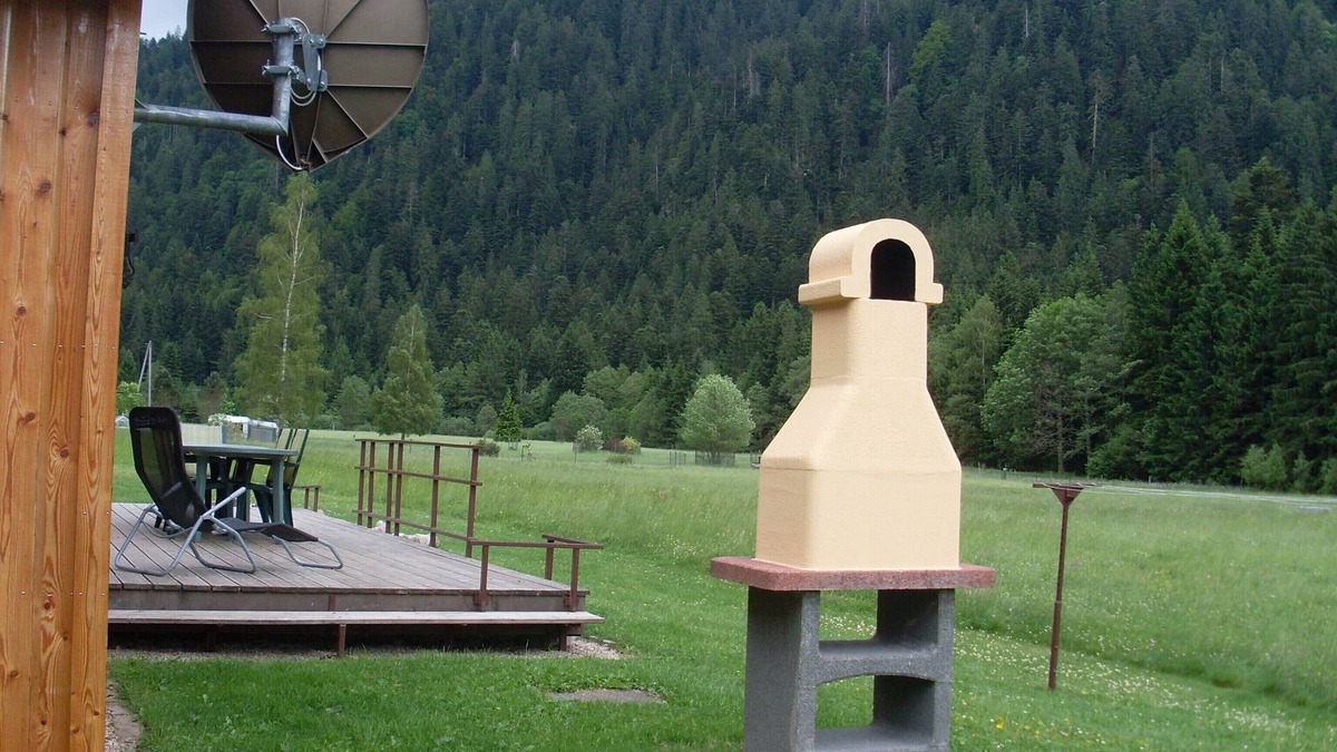 Xonrupt-Longemer Ski Chalet | Chalet on the shores of Lac de Longemer on a hectare of multi-activity playground