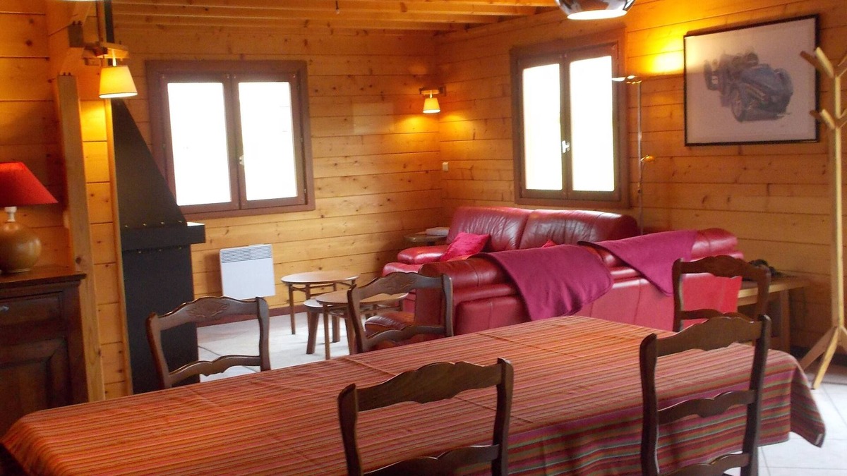 Meilhards House | Chalet Proximité Centre Bourg