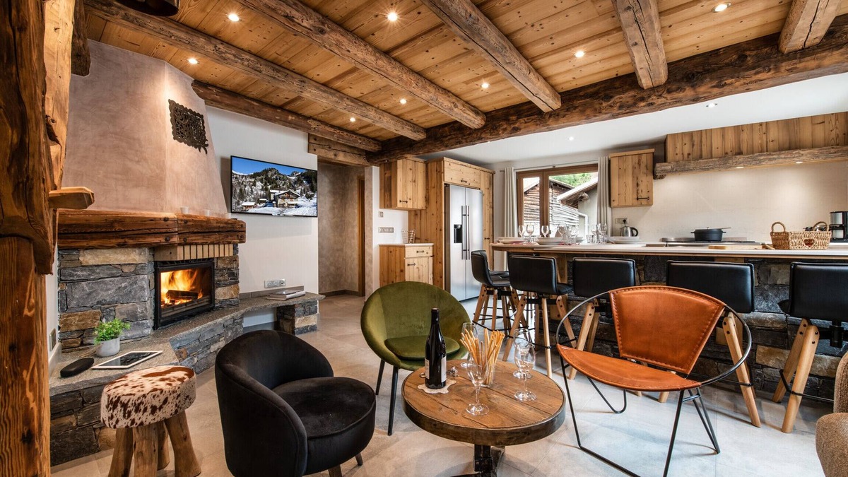 Longefoy Ski Chalet | Chalet Quermoz for 10-12 people