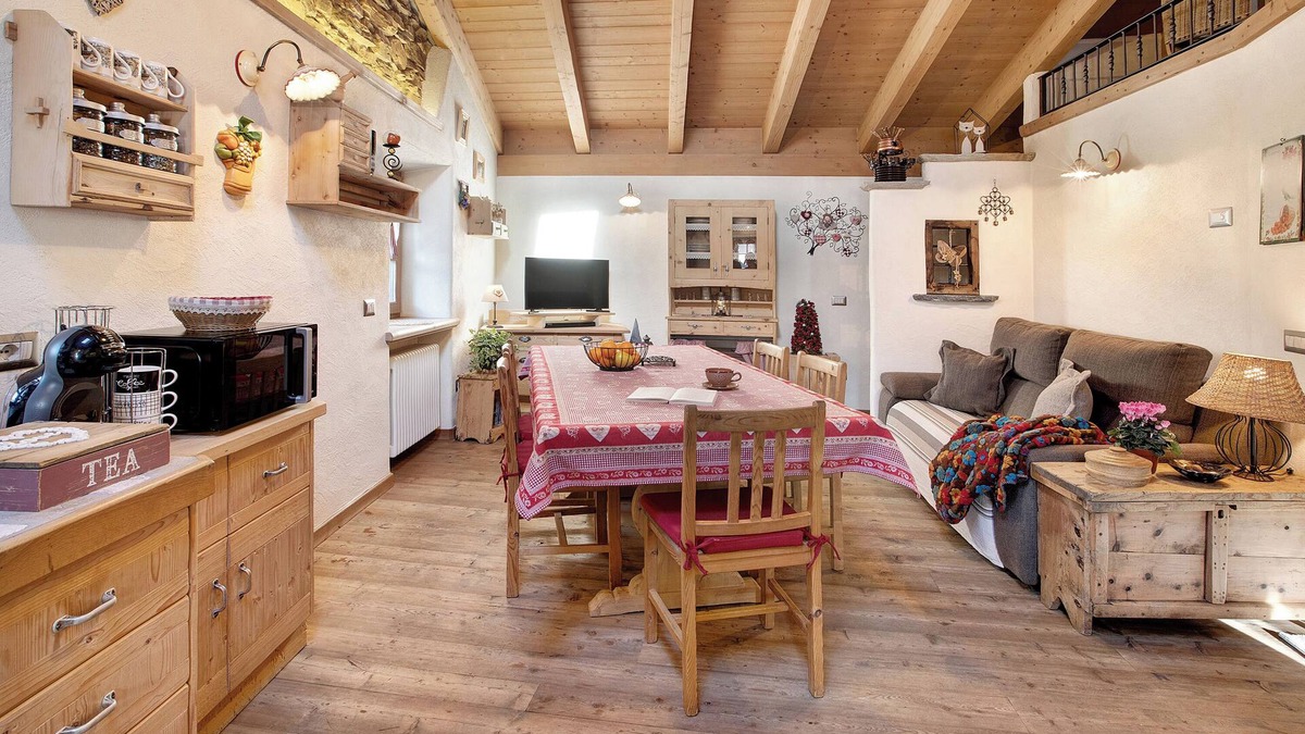 Valdisotto Ski Chalet | Chalet "Ralon" with Mountain View and Garden