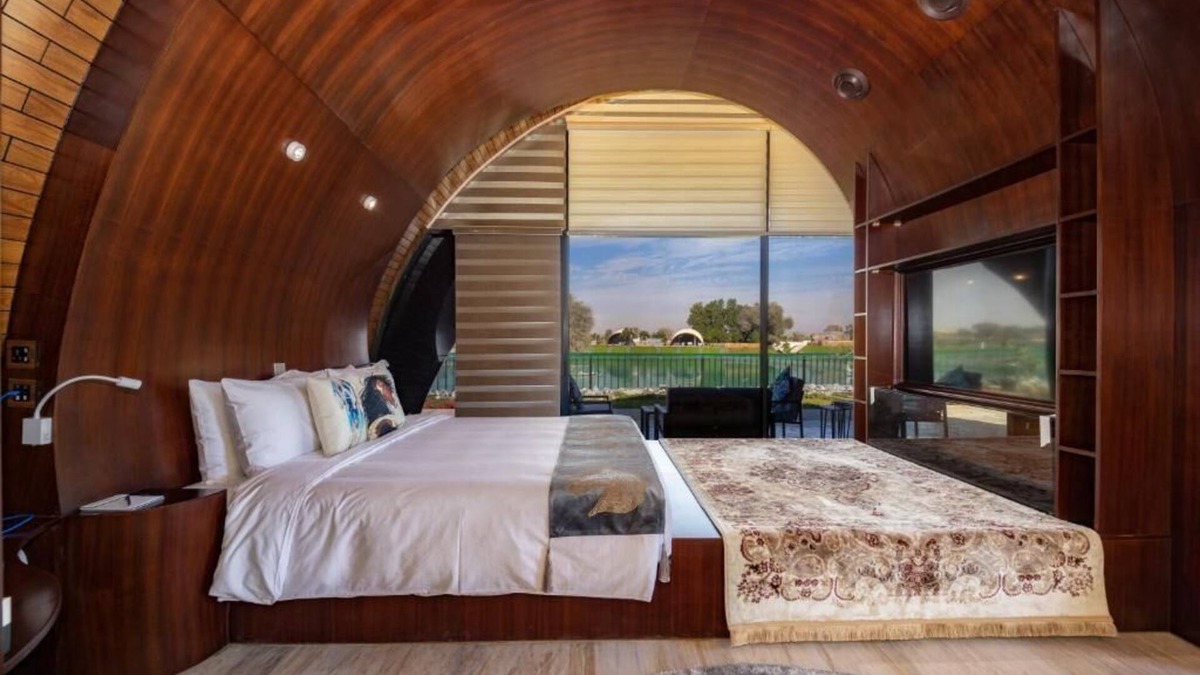 Ras Al Khaimah Apartment | Chalet Room Near Boabdil’s Lair Restaurant