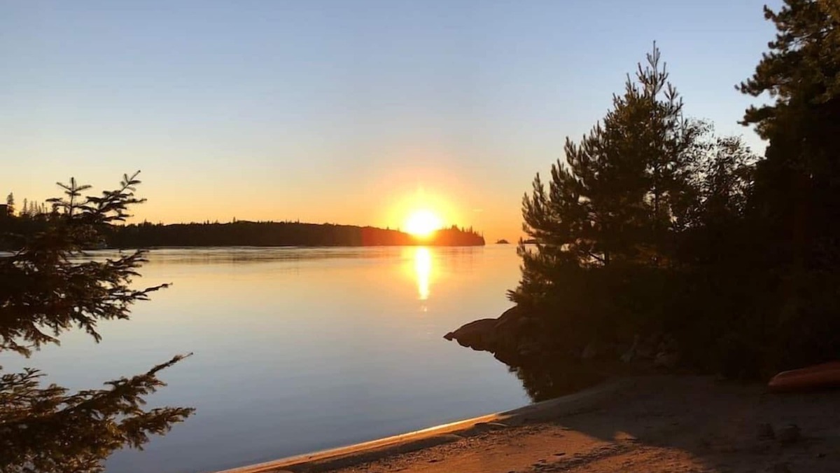 Alma Ski Chalet | Chalet spa/kayaks/beach/terrace on the water #270082