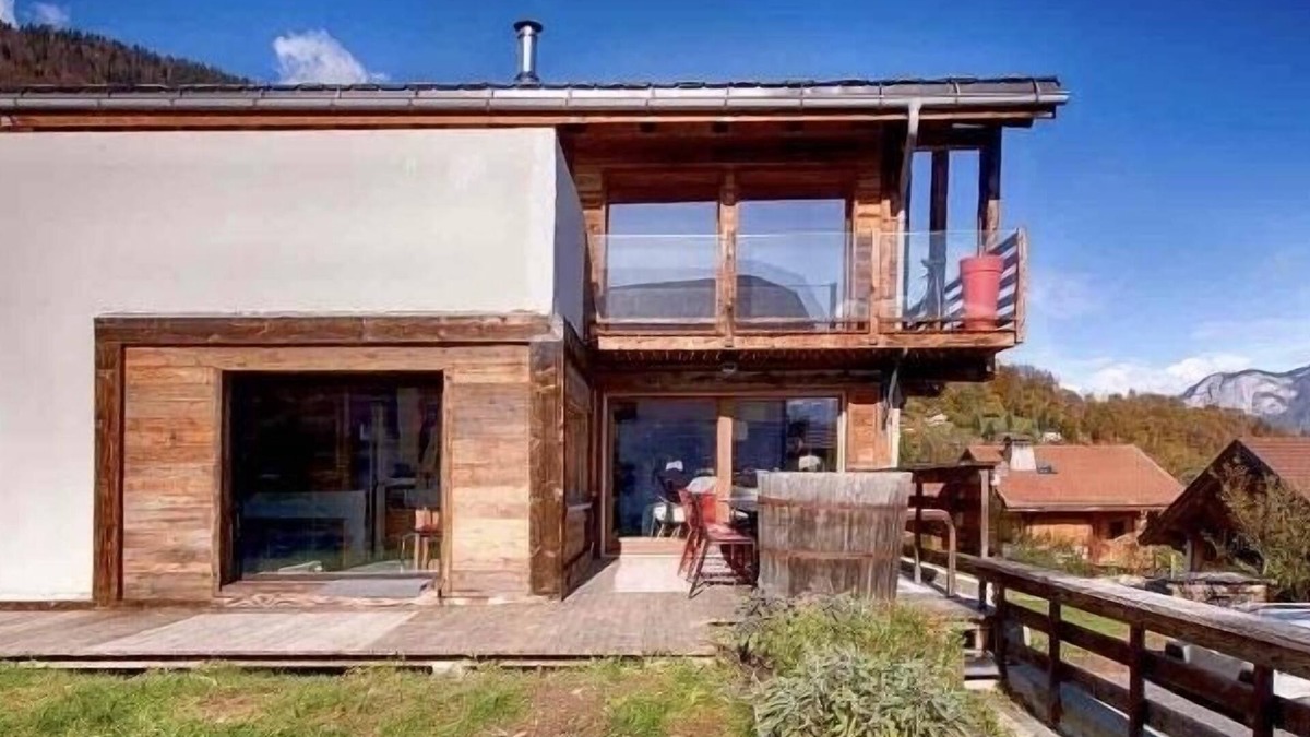 Sallanches Ski Chalet | Chalet Spa (sauna- jacuzzi) breathtaking Mont Blanc view